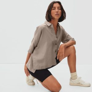 Alternative view of The Drapey Square Shirt | Burnt Sugar