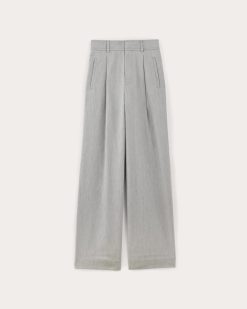 Alternative view of The Draper Pleated Pant in Buttersmooth | Heather Steel | 30 Inseam
