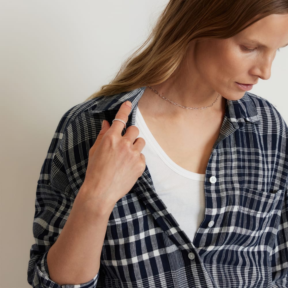 The Way-Long Linen Shirt | Canvas Tan / Navy - Image 4