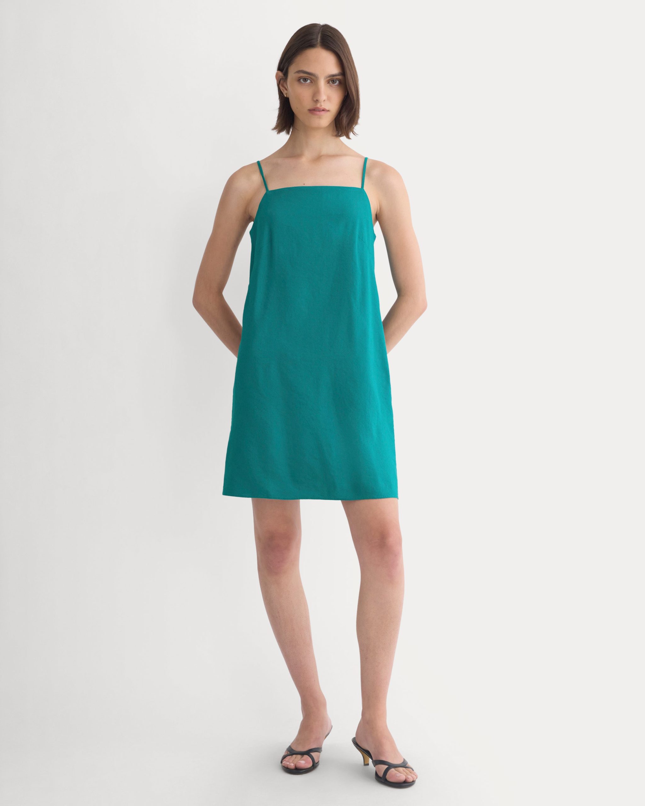 Mini Shift Dress in Stretch Linen | Everglade