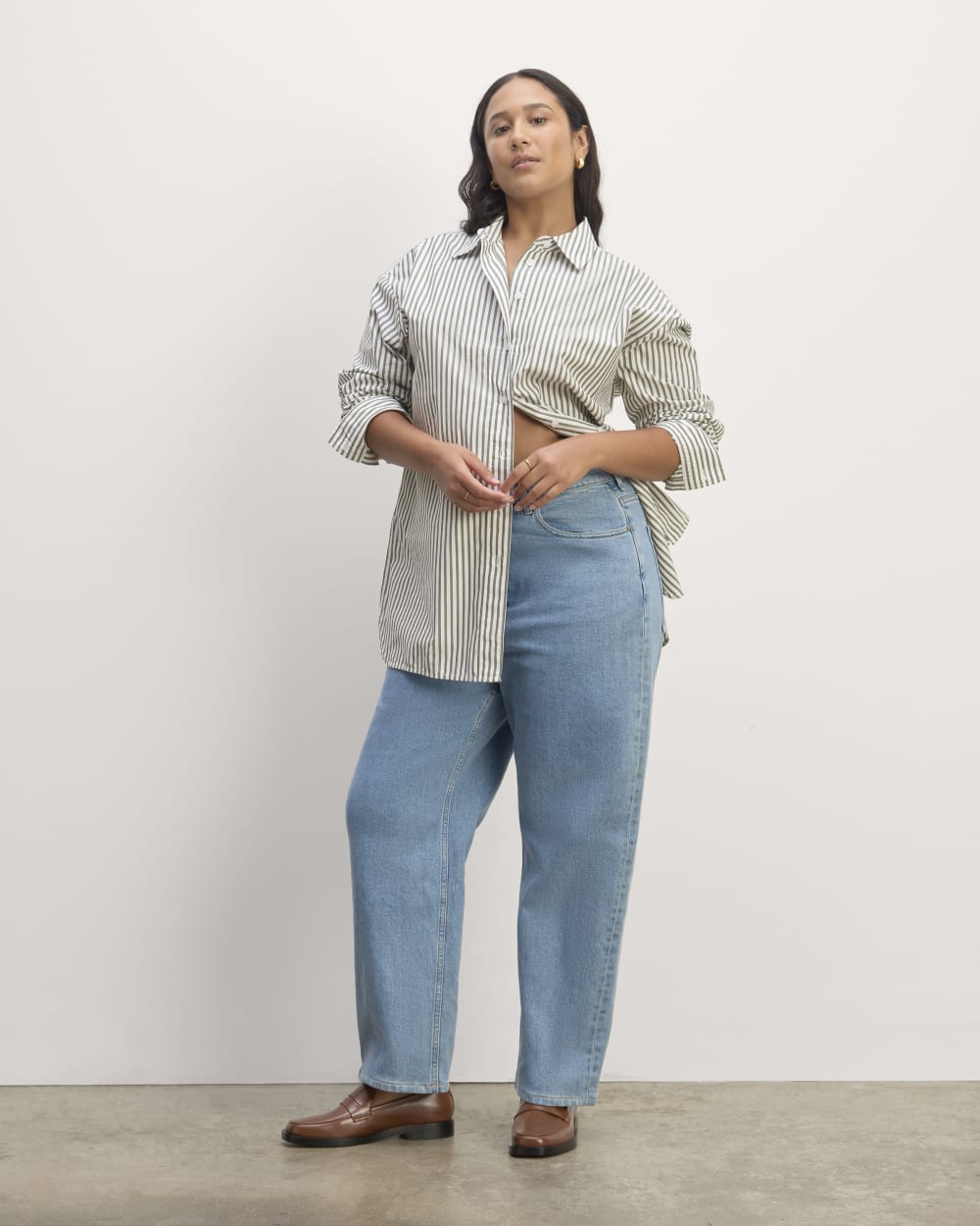 The Supima® Cotton Boyfriend Shirt | White / Moss Green - Image 6