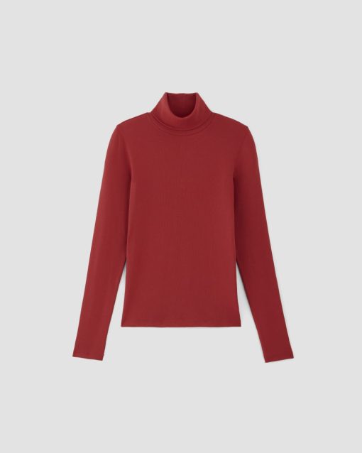 Alternative view of The Luxe Rib Turtleneck | Haute Red