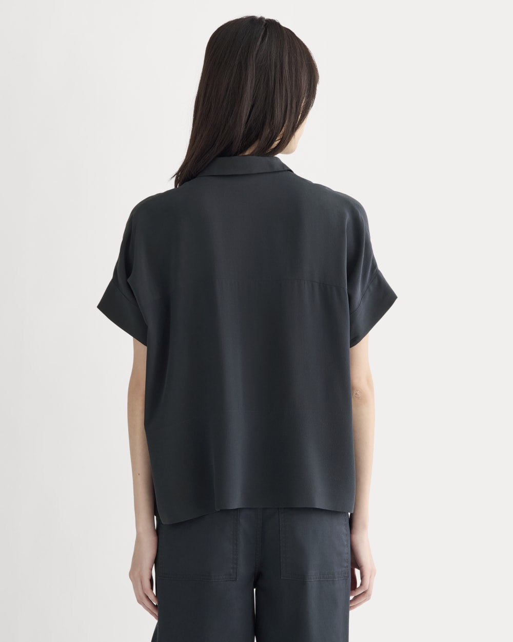 The Boxy Shirt in Washable Silk | Navy - Image 5
