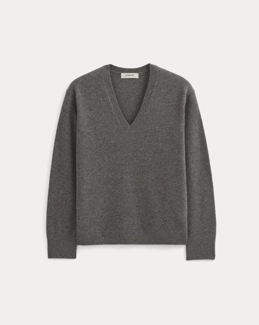 Alternative view of The Classic V in Cashmere | Heather Charcoal