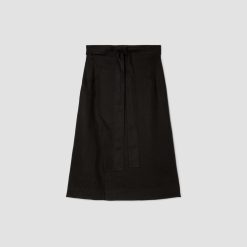 Alternative view of The Linen Wrap Skirt | Black