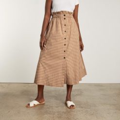 Alternative view of The Easy Button-Front Skirt | Burnt Orange Gingham
