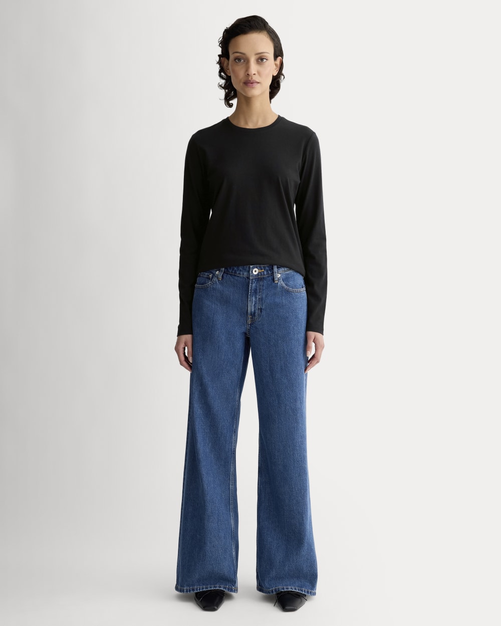 The Slim Long-Sleeve Crew in Essential Cotton | Black - Image 3
