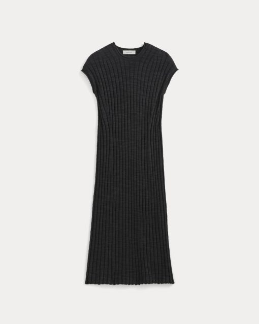 Alternative view of The Column Dress in Cotton Linen | Black