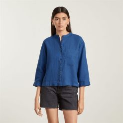 Alternative view of The Linen Billow Blouse | Deep Blue