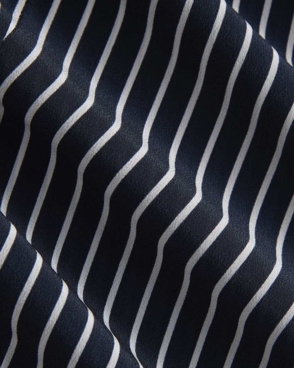 The Must-Have Shirt in Washable Silk | True Navy / Bone Stripe - Image 7