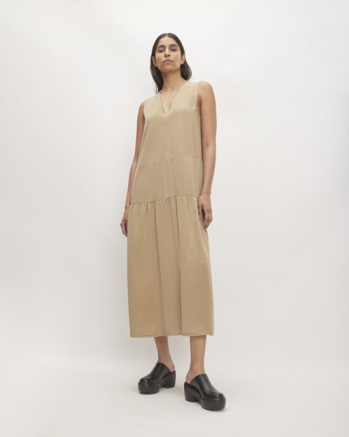 The TENCEL™ V-Neck Dress | Cornstalk