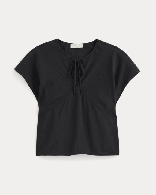 Alternative view of The Keyhole Top | Black