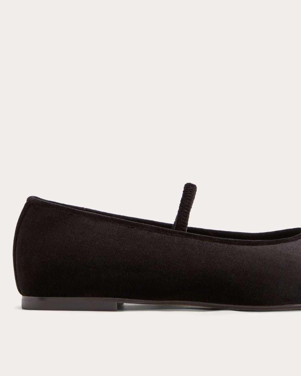 The Day Mary Jane | Black Velvet - Image 6