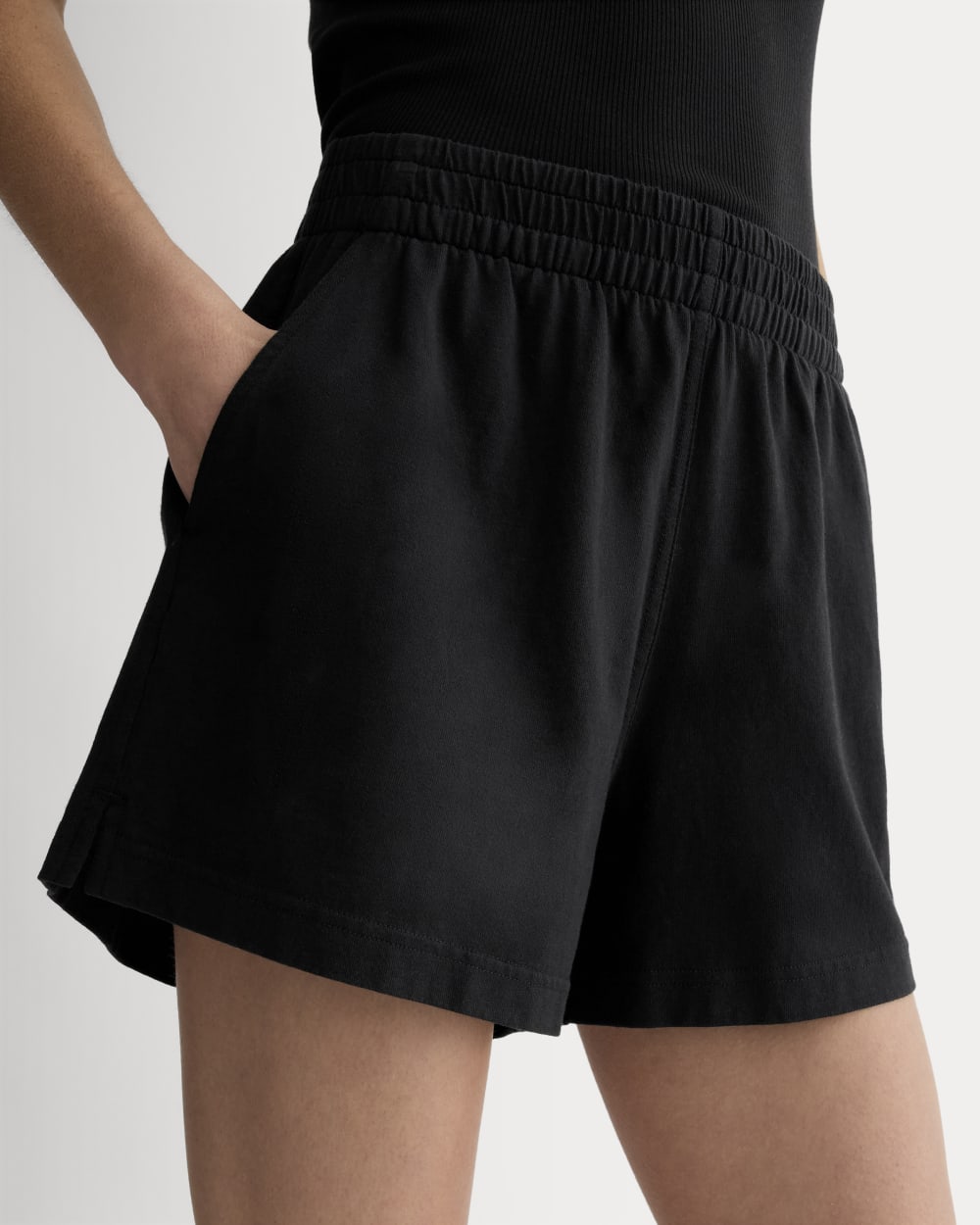 The Off-Duty Short | Black - Image 4