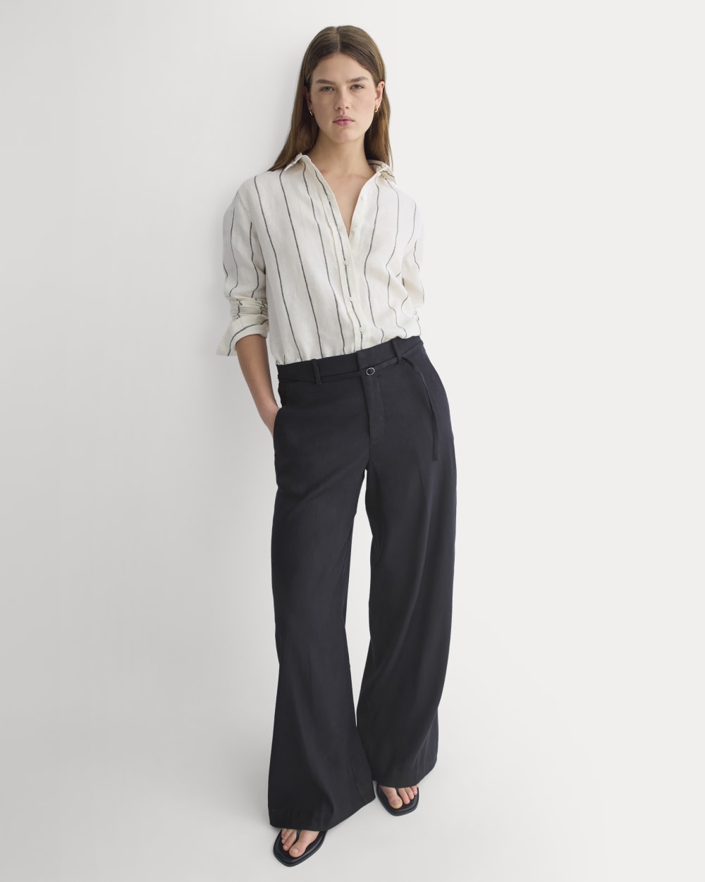 Wide-Leg Belted Pant in Stretch Linen | Black | Long - Image 5