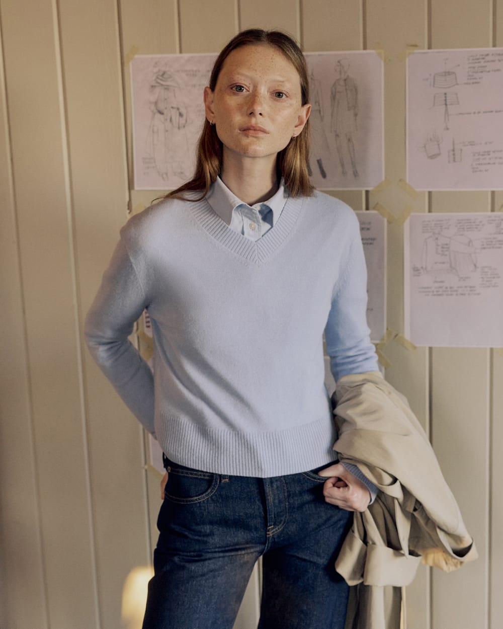 Cashmere Cropped High-V Sweater | Open Air Blue - Image 7