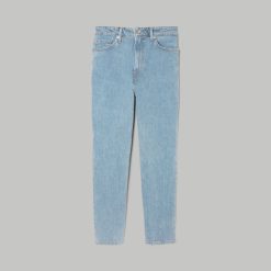 Alternative view of The '90s Cheeky Hourglass Jean | Vintage Sunbleached Blue | 28.5 Inseam