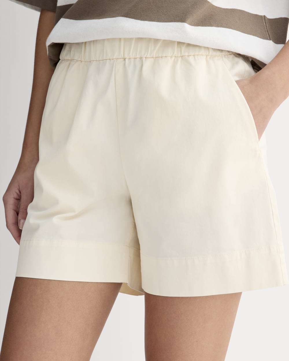 The Easy Short | Canvas - Image 4