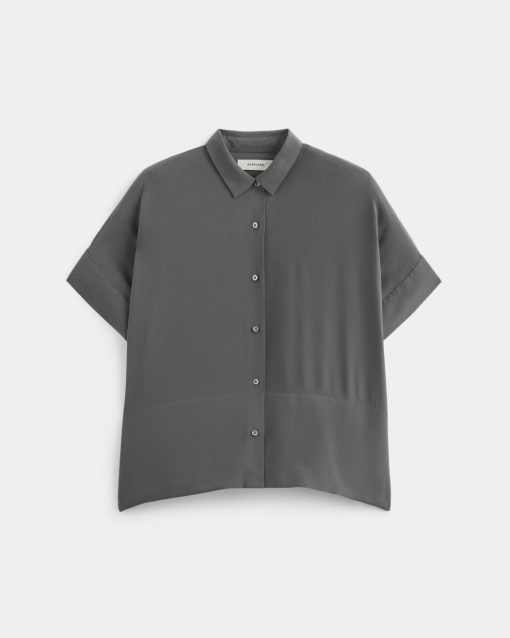 Alternative view of The Boxy Shirt in Washable Silk | Graphite