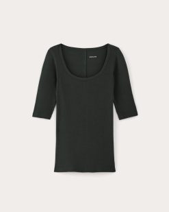 Alternative view of The Luxe Rib Scoop-Neck Tee | Scarab