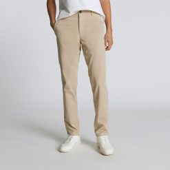 Alternative view of The Straight Fit Performance Chino | Uniform | Trench Coat Khaki | Straight