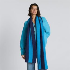 Alternative view of The Alpaca Patterned Scarf | Horizon Blue / Ocean Cavern