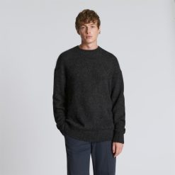 The Alpaca Crew | Heathered Black