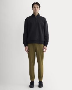 The Off-Duty Tech Jogger | Olive