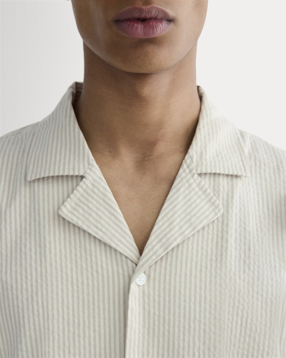 The Seersucker Resort Shirt | Trench Coat Khaki / Natural - Image 4